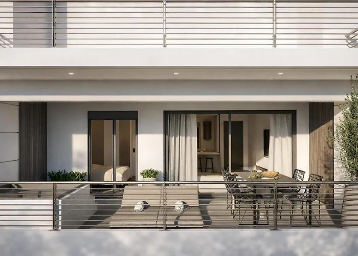Urban Heights Ammoudi Seafront Apartment *